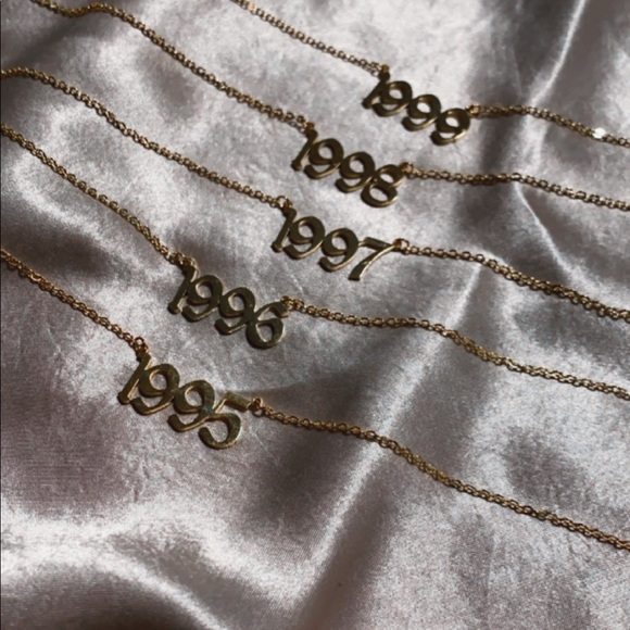 not BRANDY MELVILLE NECKLACE - Picture 4 of 6